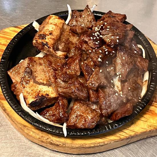 5. 불갈비 Marinated Prime Beef Ribs 烤牛排